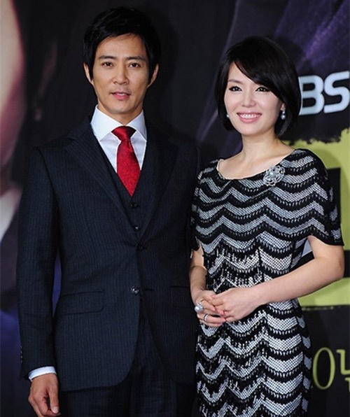 Nam diễn viên Mỗi tình đầu thừa nhận đánh vợ.