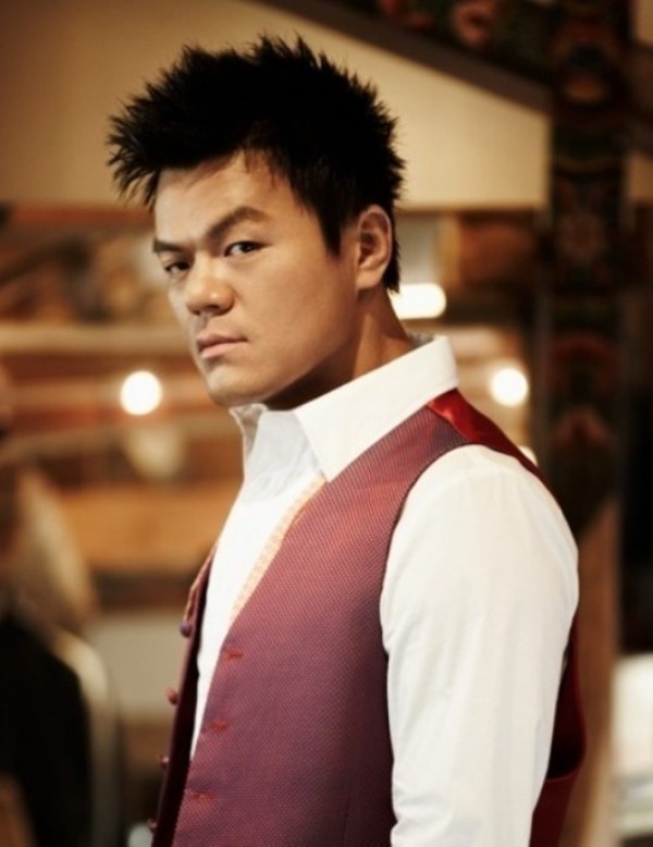 Nhà sản xuất âm nhạc Park Jin Young.