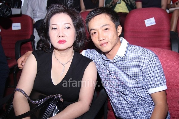 Chưa kể đến hàng loạt tin đồn về mối bất hòa giữa 