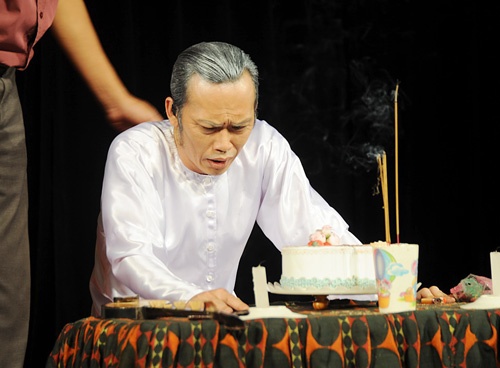 ... đến chính kịch 