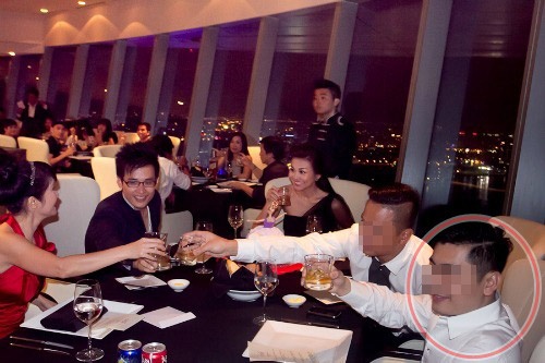 Thanh Hằng và doanh nhân điển trai bị nghi vấn hẹn hò sau khi xuất hiện cùng nhau trong vài sự kiện.