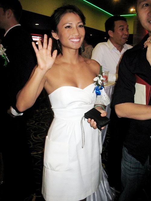 Vợ cũ của Trí Nguyễn.