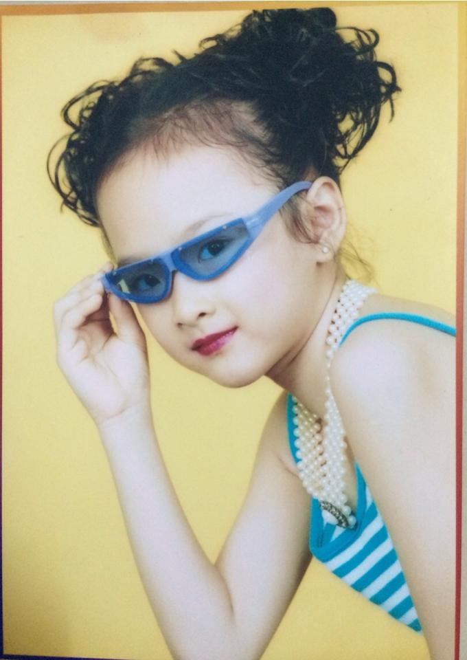 Angela Phương Trinh biết làm điệu từ thuở nhỏ.