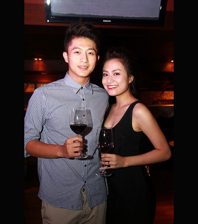 Hoàng Thùy Linh và Harry Lu liên tục dính nghi án hẹn hò. Cả hai cùng đóng chung trong bộ phim Thần tượng. Từ đó, hai người trở nên thân thiết hơn tình bạn.