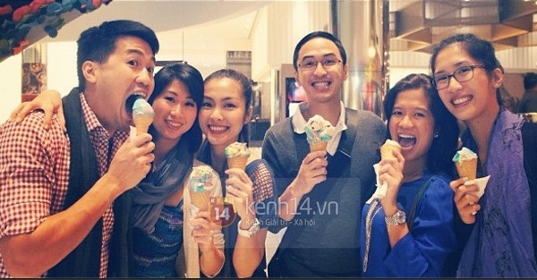 Kể từ khi về làm dâu nhà Louis Nguyễn, Tăng Thanh Hà rất chăm chỉ đi du lịch nghỉ ngơi với đại gia đình giàu nhất nhì Việt Nam này. Cứ cách một khoảng thời gian, tất cả mọi người trong gia đình lại tranh thủ cùng nhau đi du lịch một nơi nào đó như châu Á, châu Âu hay Mỹ. Những chuyến đi xa của Hà Tăng thường ít được cô chia sẻ rộng rãi.