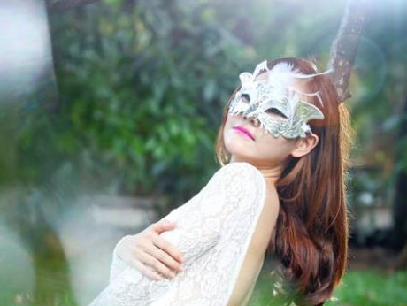 Anh Thuy: 'Khong ban tam chi trich cua Ha Ho' hinh anh