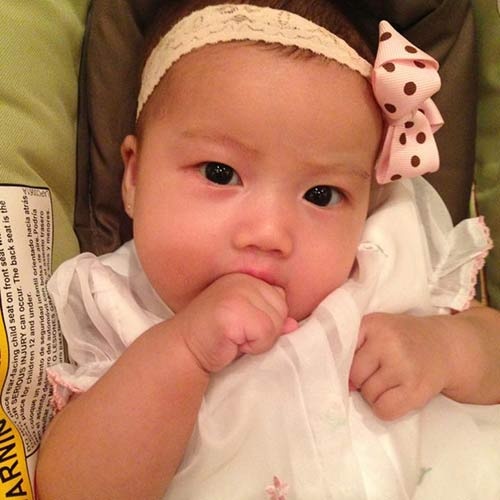 Bé Cola của Ốc Thanh Vân đã hơn 1 tuổi.