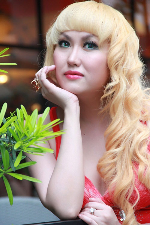 Phi Thanh Vân muốn mọi người công nhận cô là một doanh nhân giỏi hơn là danh hiệu sao hạng A, B hay C.  