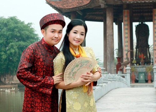 Thanh Thanh Hiền và Xuân Hinh.