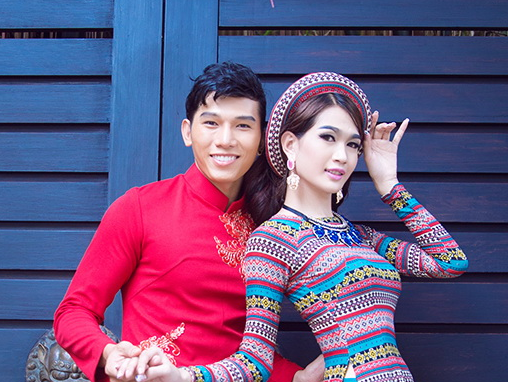 Ngoc Tinh than mat voi nguoi dep chuyen gioi Campuchia hinh anh