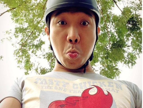 Khi my nam, my nu showbiz Viet phong mom, tron mat chup anh hinh anh