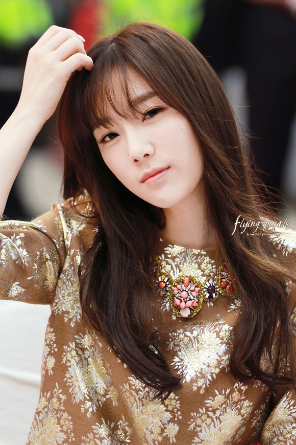 Taeyeon (SNSD) từng được trang TC Candle bầu chọn trong Top những người phụ nữ nổi tiếng xinh đẹp nhất thế giới.