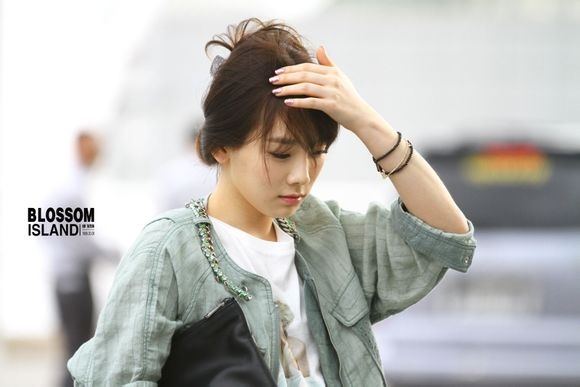 Mọi người đua nhau khen ngợi từng đường nét của gương mặt thành viên SNSD, nhưng không thể phủ nhận cặp lông mày dày và đậm của cô chính là ưu điểm rõ rệt giúp gương mặt trở nên hài hòa hơn.