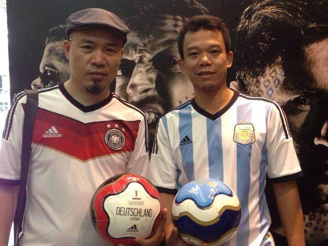 Nhieu sao Viet tin xe tang Duc quat nga cac vu cong tango hinh anh