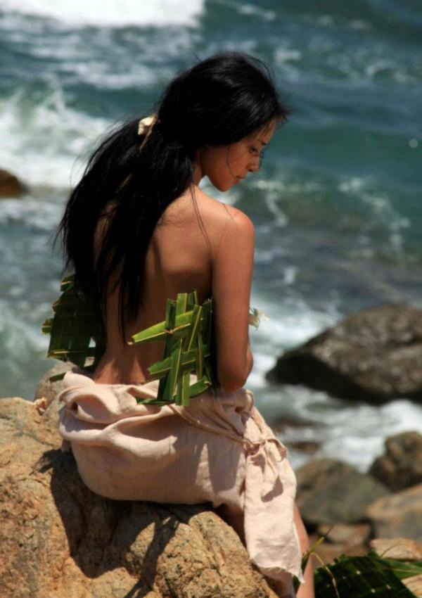 Còn với Ngọc Viễn Đông, người ta lại thấy một Ngô Thanh Vân hoàn toàn khác: Hoang dã, man dại và căng tràn sức sống. Ngoài ra, Ngô Thanh Vân còn tham gia vào 2 dự án phim ngắn là Faifo và Hành trình. Tuy là phim ngắn và không có nhiều đất diễn song Ngô Thanh Vân vẫn cho thấy sự đa dạng trong diễn xuất của mình khi hóa thân vào những nhân vật đa diện. 