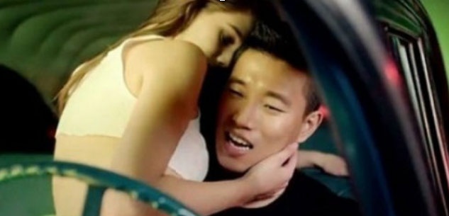 Hình ảnh trong MV của Gary.