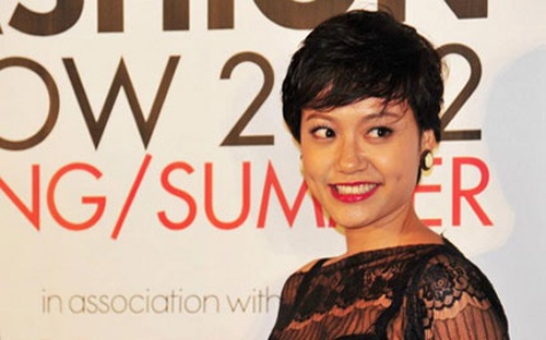 Hồng Ánh cho rằng để giữ sự ấm êm trong gia đình, người phụ nữ nên biết nhường nhịn.