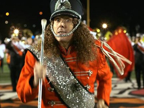 Weird Al Yankovic tung MV chế đỉnh cao.