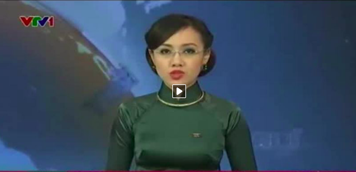 MC Hoai Anh gap su co trong chuong trinh thoi su 19h hinh anh