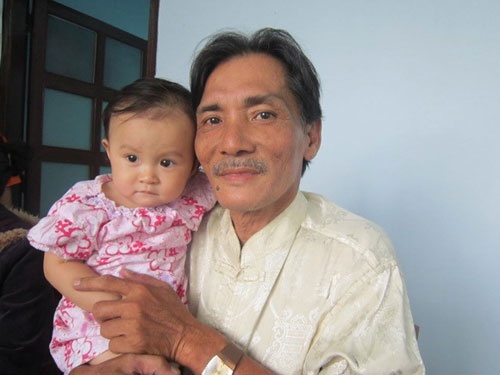 4 sao Viet lam bo o tuoi ngap nghe 60 hinh anh