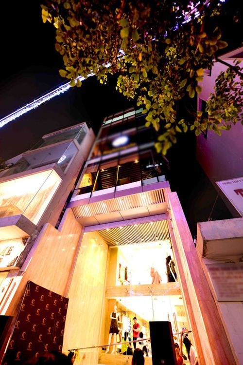 Cơ ngơi kinh doanh hoành tráng của Mỹ Tâm.