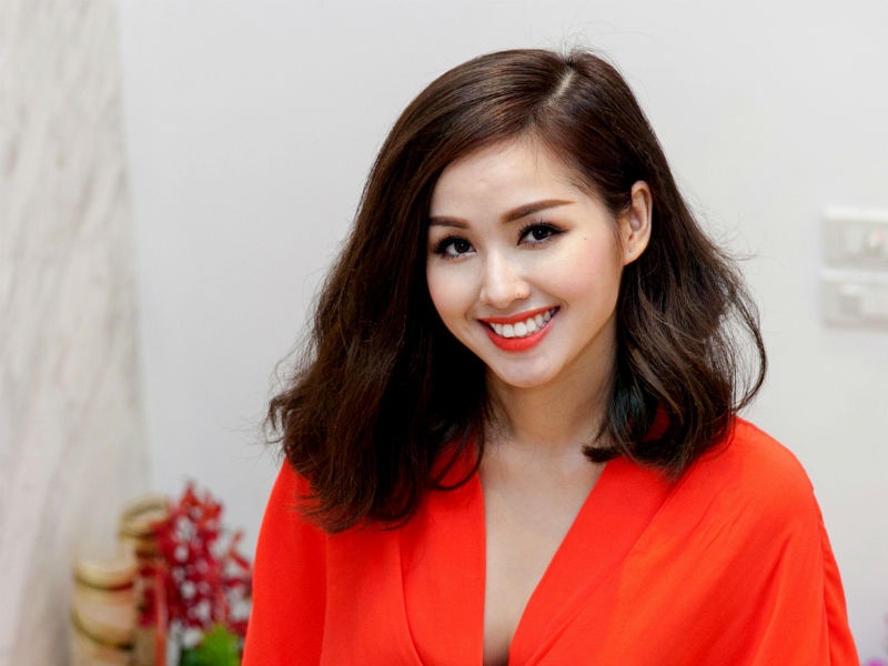 Tam Tit khoe kheo vong mot khi tai xuat hinh anh