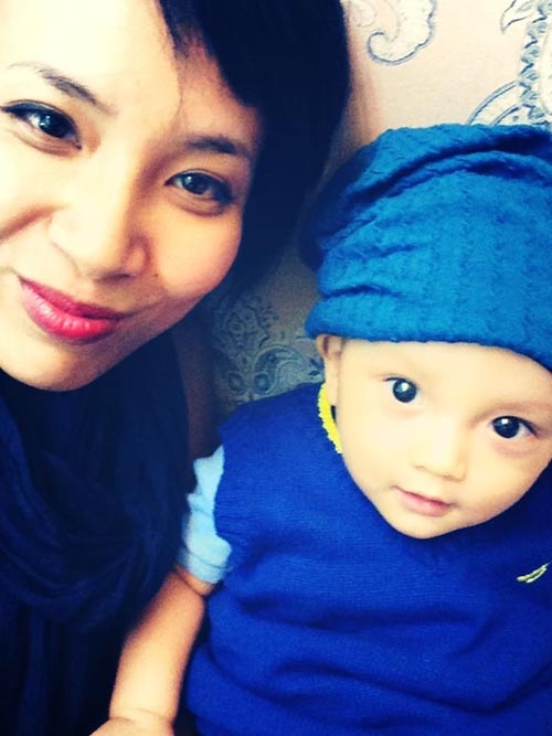 Quyết định làm mẹ đơn thân ở tuổi 30, Thuỳ Minh hiện đang rất hạnh phúc với cậu con trai đầu lòng kháu khỉnh, đáng yêu có tên là Linh Louis. 