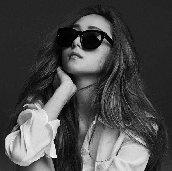 Những hé lộ mới nhất về thương hiệu Blanc của Jessica.