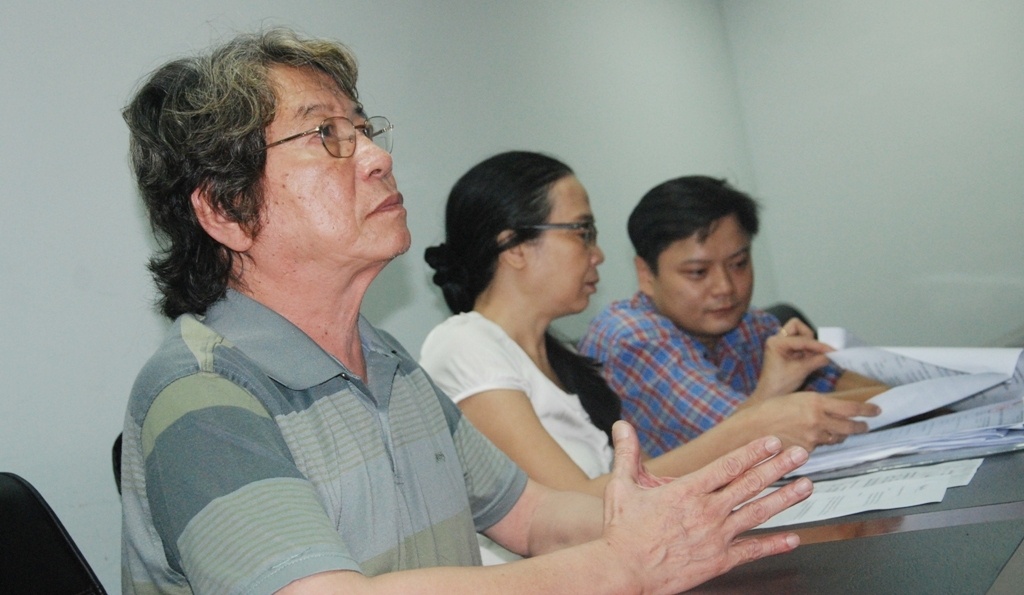 Nhạc sĩ Phó Đức Phương vào tận Đà Nẵng để đòi tiền bản quyền show Khánh Ly. Ảnh: Đoàn Nguyên