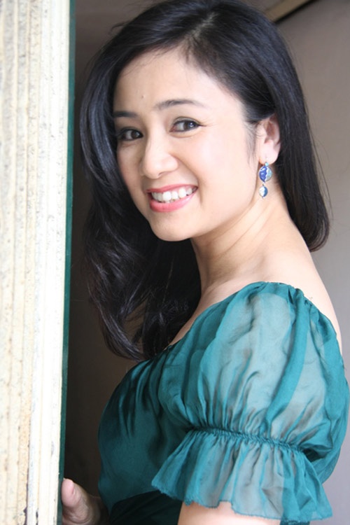 Vẻ đẹp không tuổi của NSƯT Thu Hà.