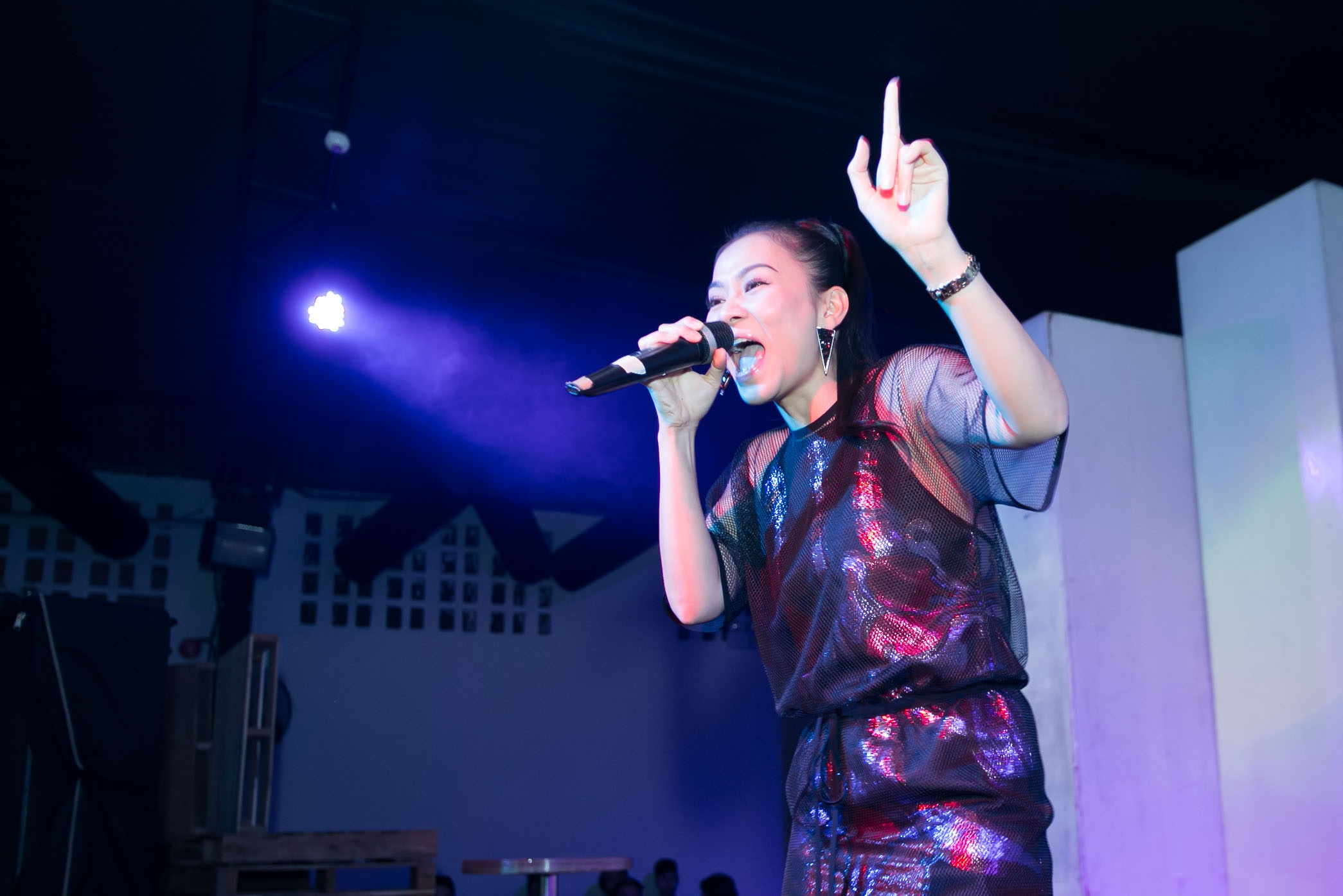 Thu Minh 'me hoac' Hoa Minzy, Hoang Yen Chibi hinh anh