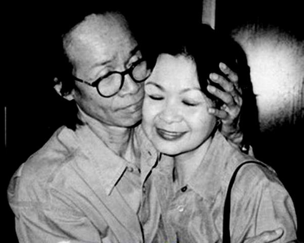 Khanh Ly cong bo giay cho phep tac quyen cua Trinh Cong Son hinh anh