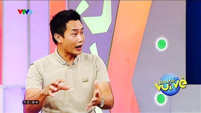 Hiện tại, Hoa Thanh Tùng đang là trưởng phòng VTV6. Anh là người khởi xướng chương trình Có gì mới sáng thu hút khá đông khán giả trẻ và gắn bó với chương trình Bữa trưa vui vẻ hiện đang được phát sóng vào buổi trưa các ngày trong tuần.