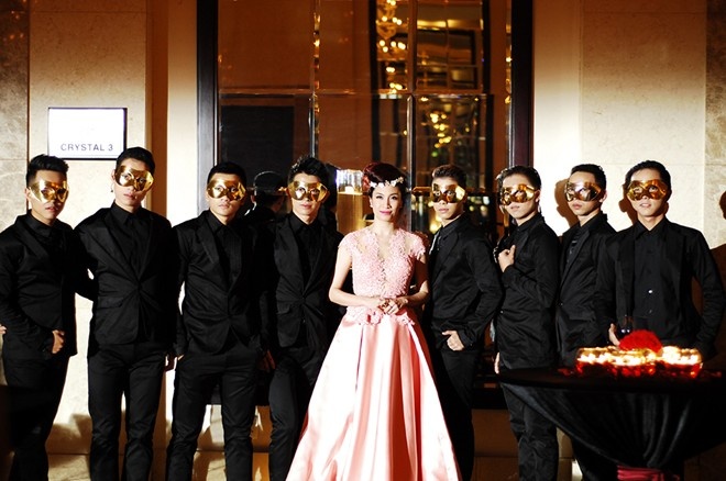 MV Ban - Pha Le hinh anh