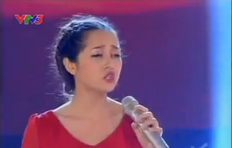 Bao Anh hat 'Safe and sound' hinh anh