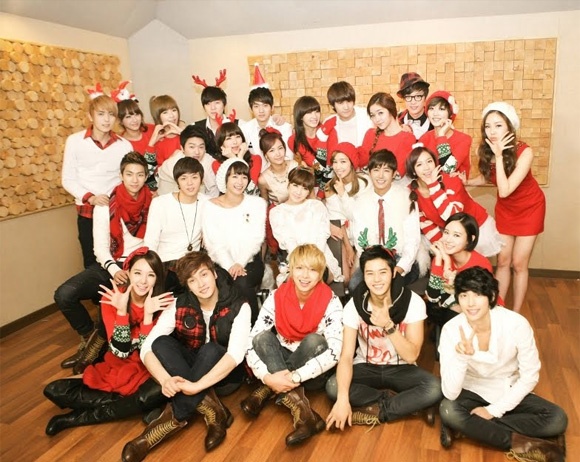 Các nghệ sĩ trực thuộc Star Empire.