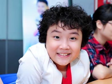 Nhung thien than nhi biet kiem tien tu nho cua Vbiz hinh anh