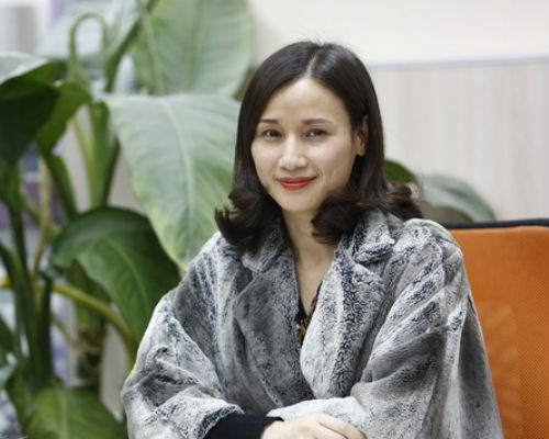 BTV Le Binh: 'Toi va chong da het giai doan cai va' hinh anh