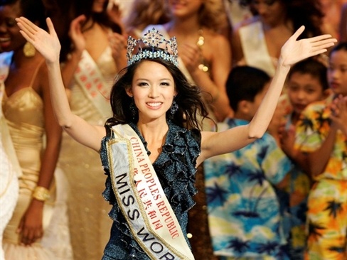 Nhung nhan sac A chau khuynh dao the gioi hinh anh