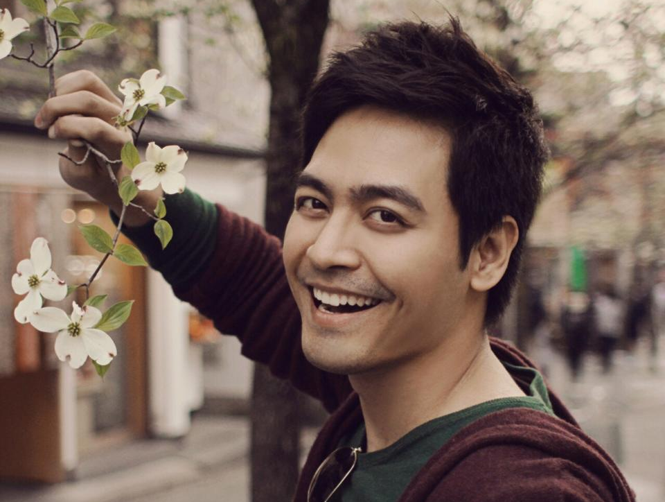 Nhung BTV, MC dien trai lam say long phai dep hinh anh