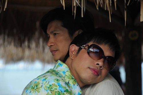 Nhung cap doi nam - nam gay chu y man anh Viet hinh anh