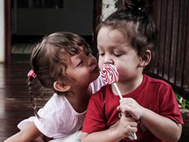 Khoanh khac khong the yeu hon cua con lai nha Hong Nhung hinh anh