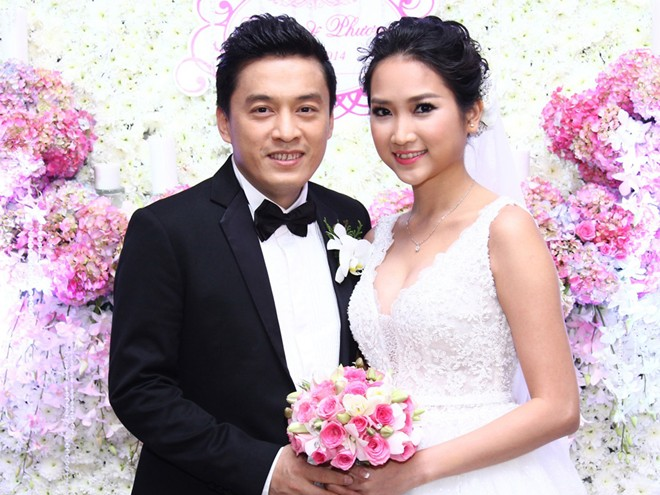 So phong do vo 9X kem hang chuc tuoi cua sao nam Viet hinh anh