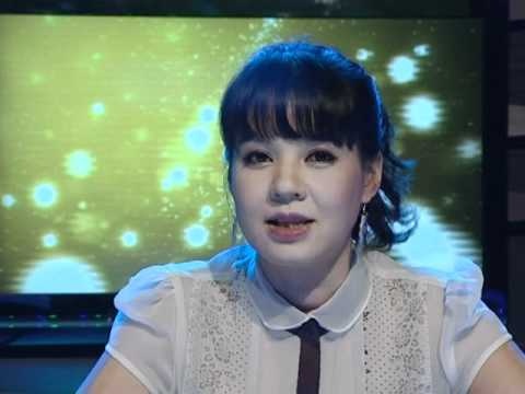 Diem Quynh vao vai nguoi me co con bi phan ung phu tiem vacxin hinh anh