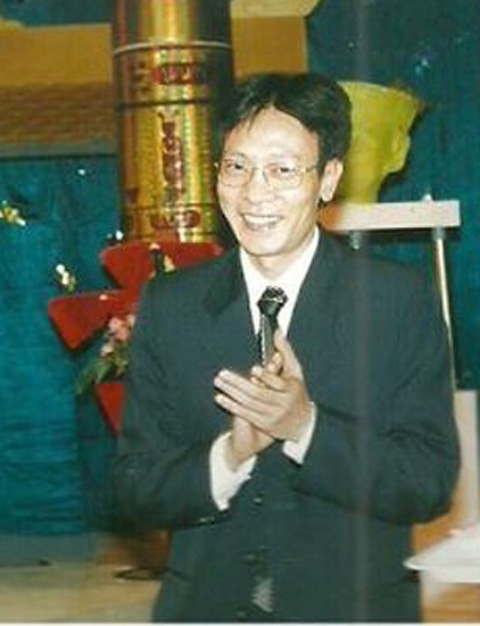 Đến nay dù đã bước sang tuổi 56 nhưng dường như từ ngoại hình đến phong cách dẫn chương trình của Lại Văn Sâm vẫn không thay đổi. Anh vẫn rất trẻ trung và có sức hút đặc biệt với khán giả.