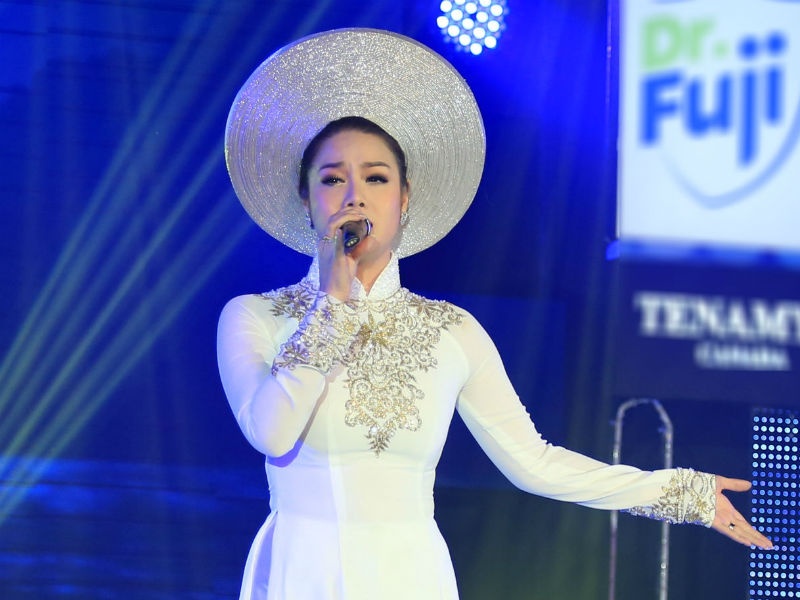 Co dau moi Nhat Kim Anh lam Trang Tran nho toi nguoi yeu cu hinh anh