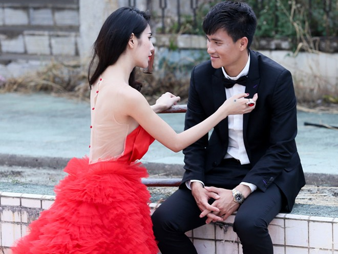 So phong do nhung dam cuoi 'khung' cung ngay cua sao Viet hinh anh