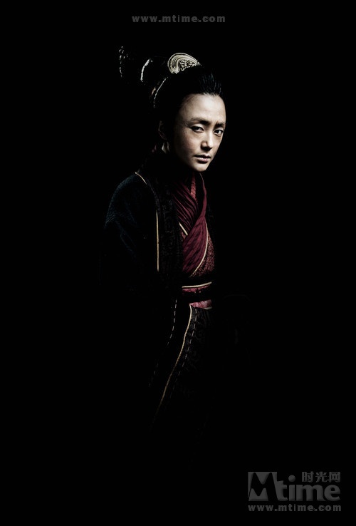 Ánh mắt sắc sảo của Lữ Hậu do cô thể hiện dù đã ở tuổi “gần đất xa trời” nhưng vẫn khiến nhiều người xem bị ám ảnh.