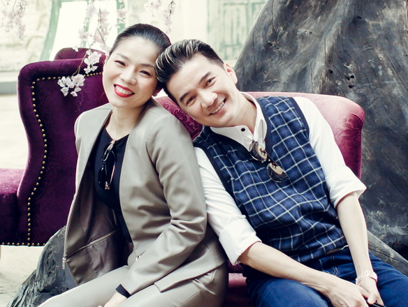 Le Quyen tinh tu voi Mr. Dam truoc mat ong xa hinh anh