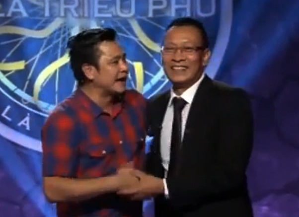 Tu Long hat cheo xin Lai Van Sam thi Ai la trieu phu hinh anh